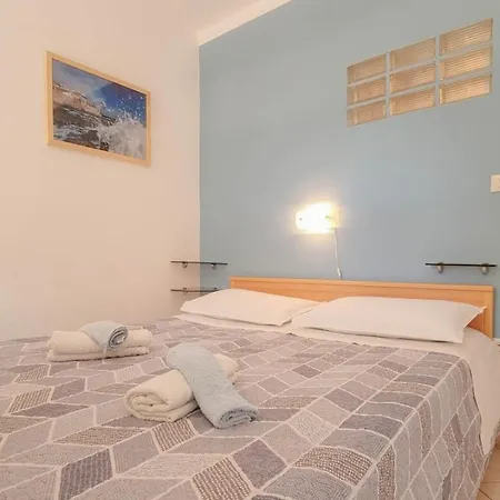 Alma One Apartman